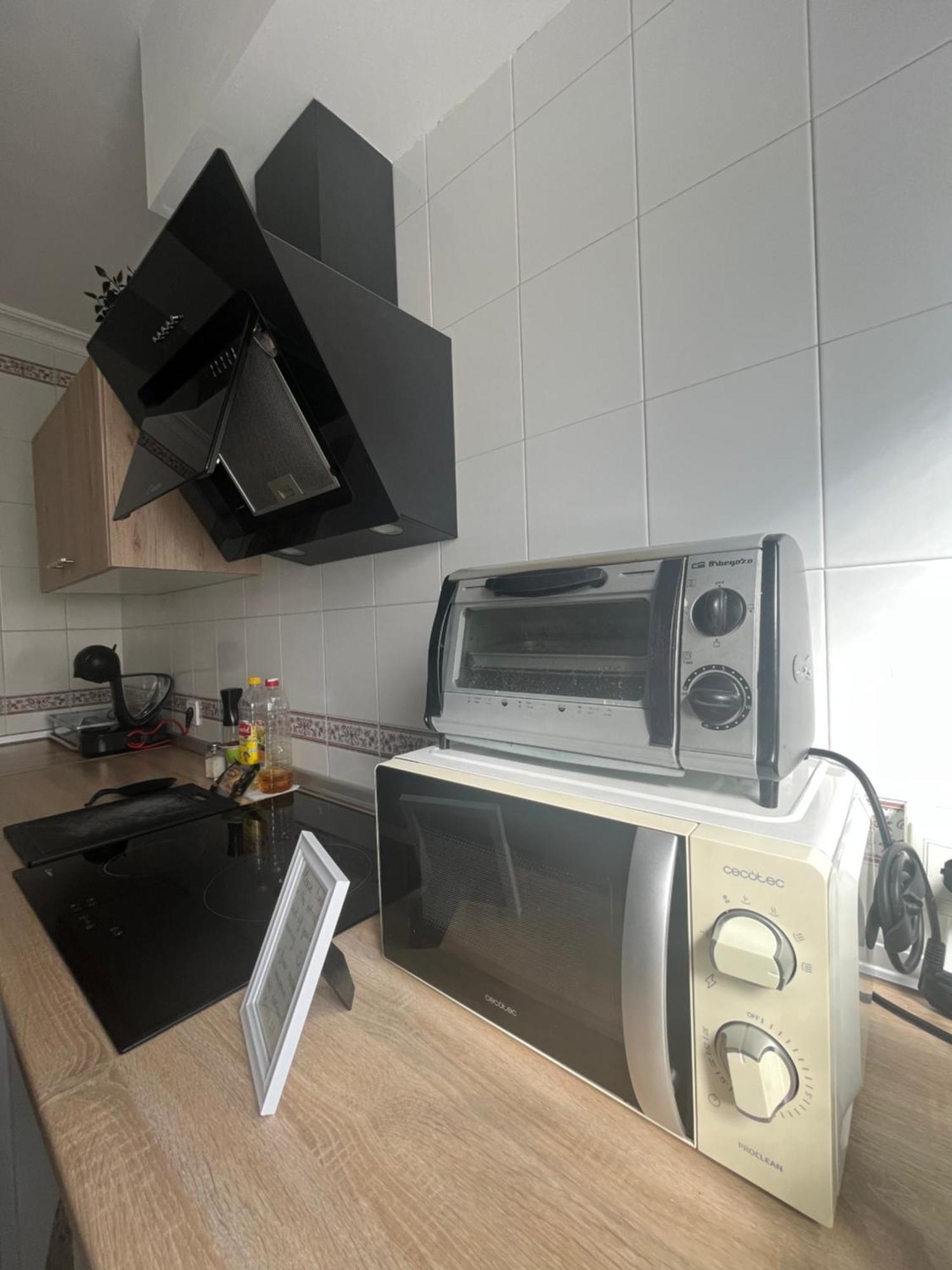 Lovely Rooms En Piso Compartido Sevilla Dış mekan fotoğraf